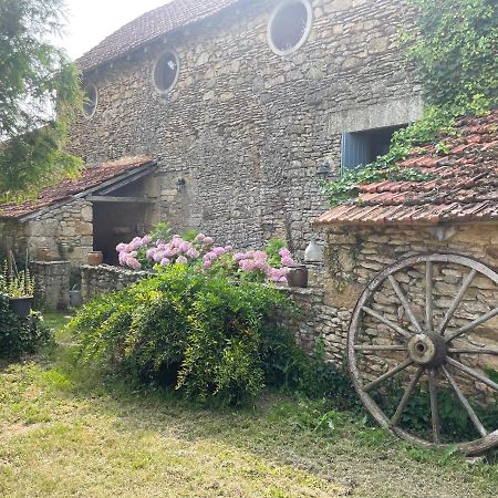Gîte Le Meynet Saint-Cyprien  Extérieur photo